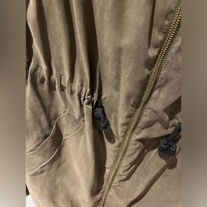 H&M DIVIDED lightweight coat size 10